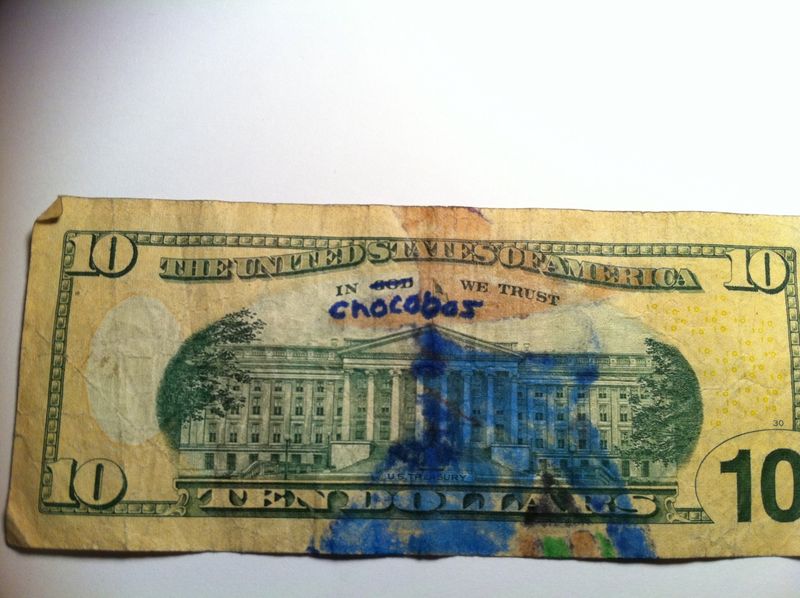 Illustration for article titled Turning Dollar Bills Into Works of Video Game Art